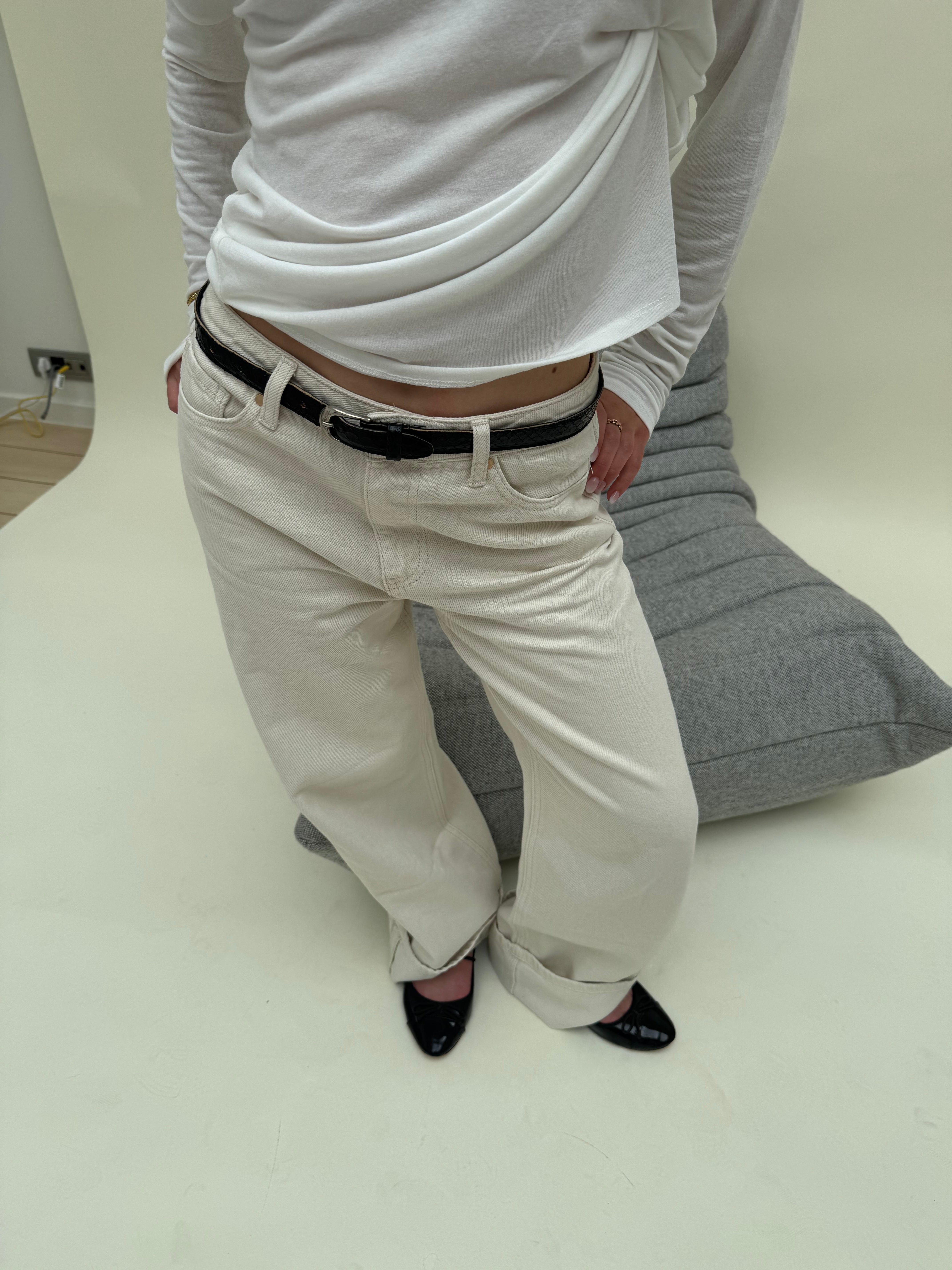 Beige folded edge jeans