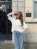 Lace sleeved tee
