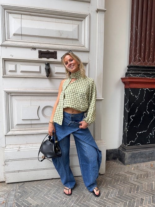 Olive and cherry tops